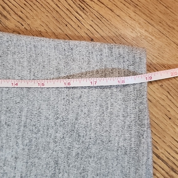 Vero Moda Mini Skirt - Picture 5 of 7